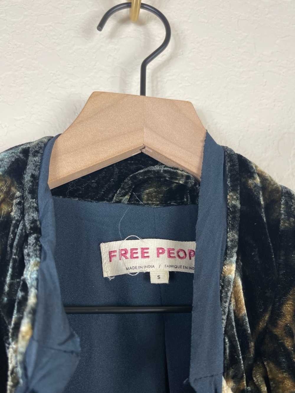 Free People Hazel Velvet Floral Duster Size Small - Picture 9 of 12